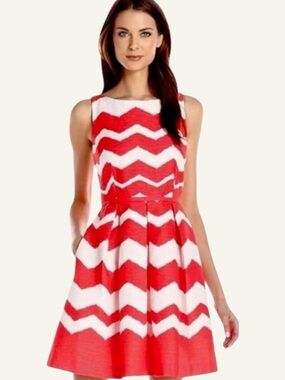 Just Taylor Chevron Print Coral & White Fit & Flare A-Line Dress Size 6